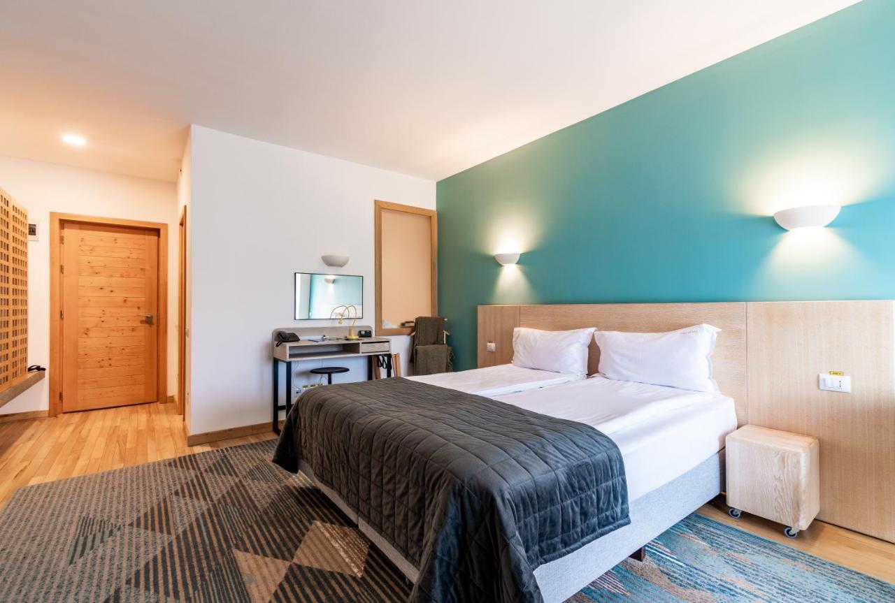 Hotel Cuibul De Lemn Rîşnov Esterno foto